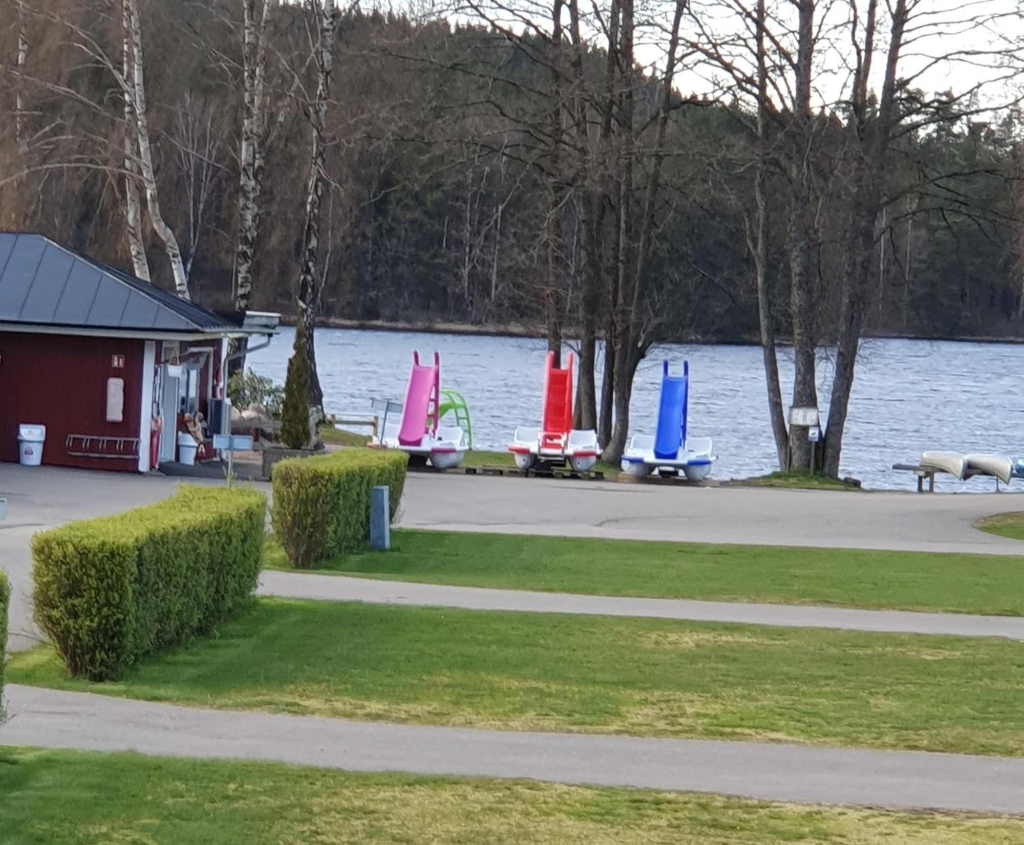 Hela Boendet Uthyres Överlida Kültér fotó